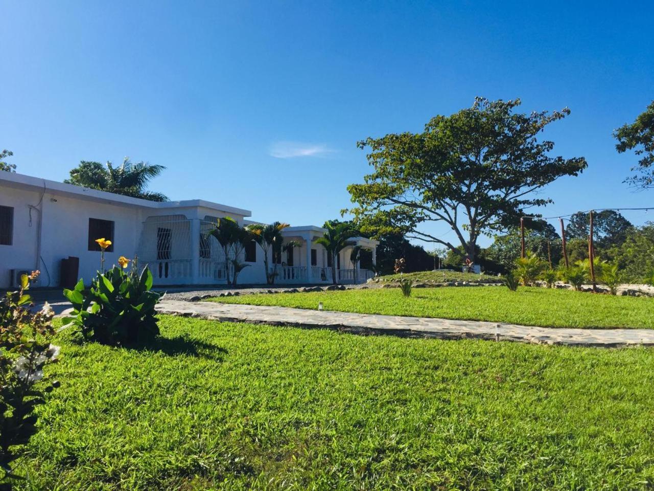 Colina Buena Vista A4 Apartment Jarabacoa Exterior photo
